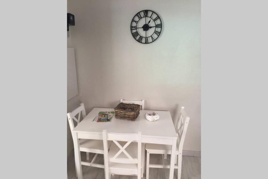 Ferienwohnung 2P Au Coeur Des Montagnes Avec Piscine Chauffee Puget-Théniers Exterior foto
